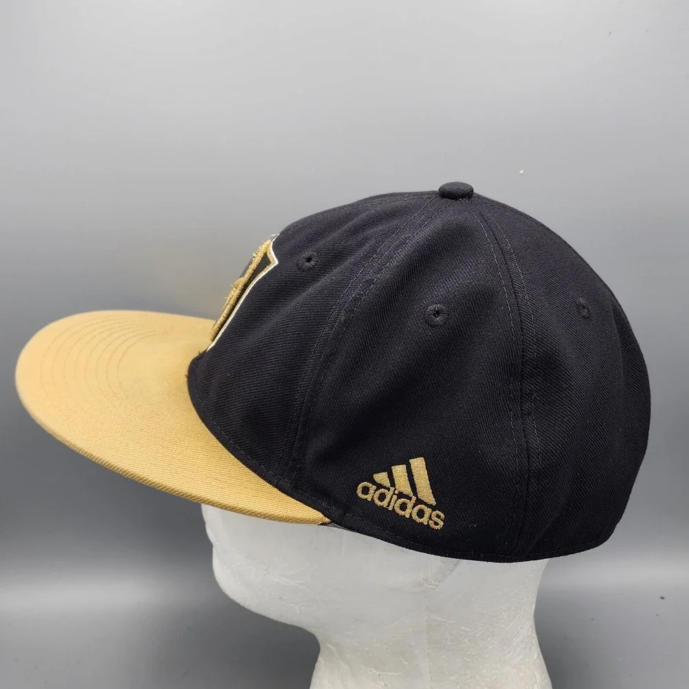 NHL Las Vegas Golden Knights Adidas Men's Flat Brim Hat Cap Fitted Size L 7-3/8